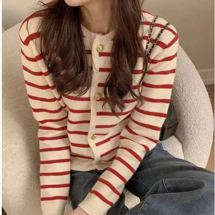 Isabella – Randig Stickad Cardigan
